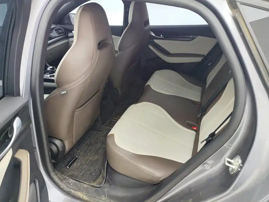 BYD Qin PLUS 2025 — фото 11