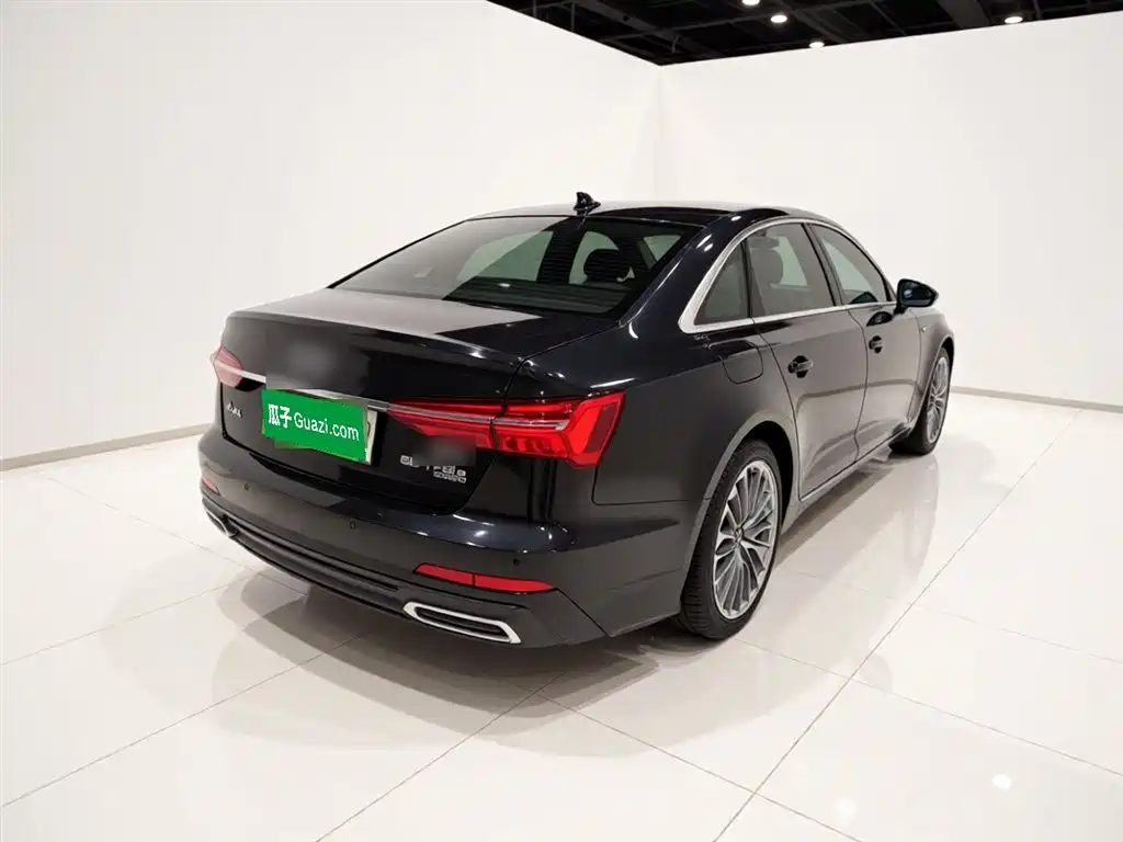 Audi A6L New Energy 2022 — фото 6