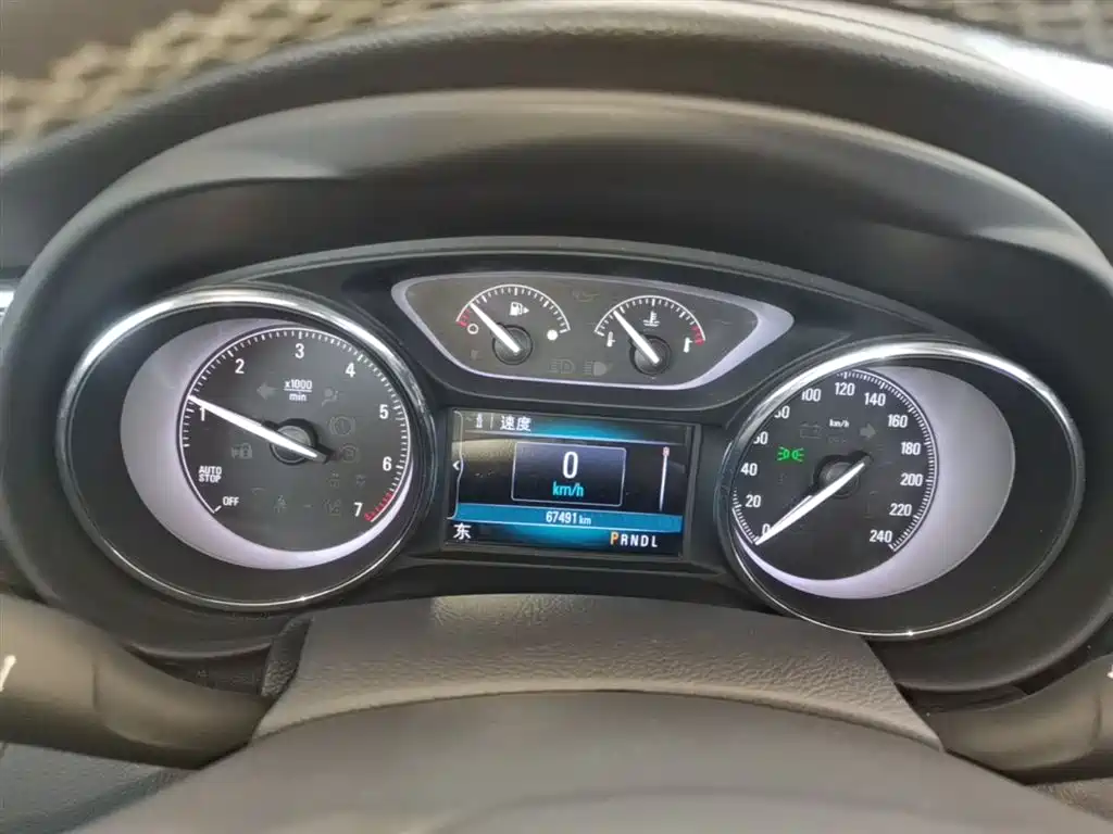 Buick Envision Plus 2020 — фото 12