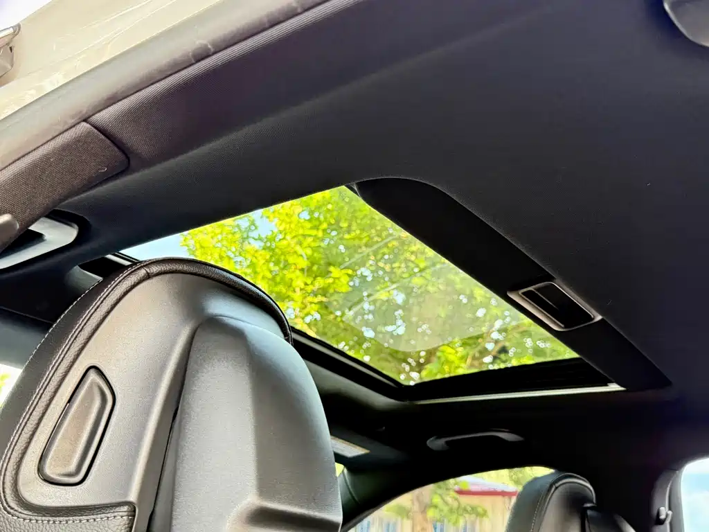 Mercedes-Benz C-Class 2021 — фото 19