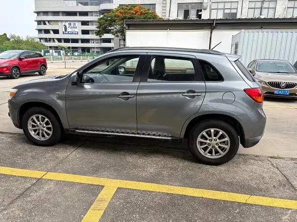 Mitsubishi Jinxuan ASX 2013