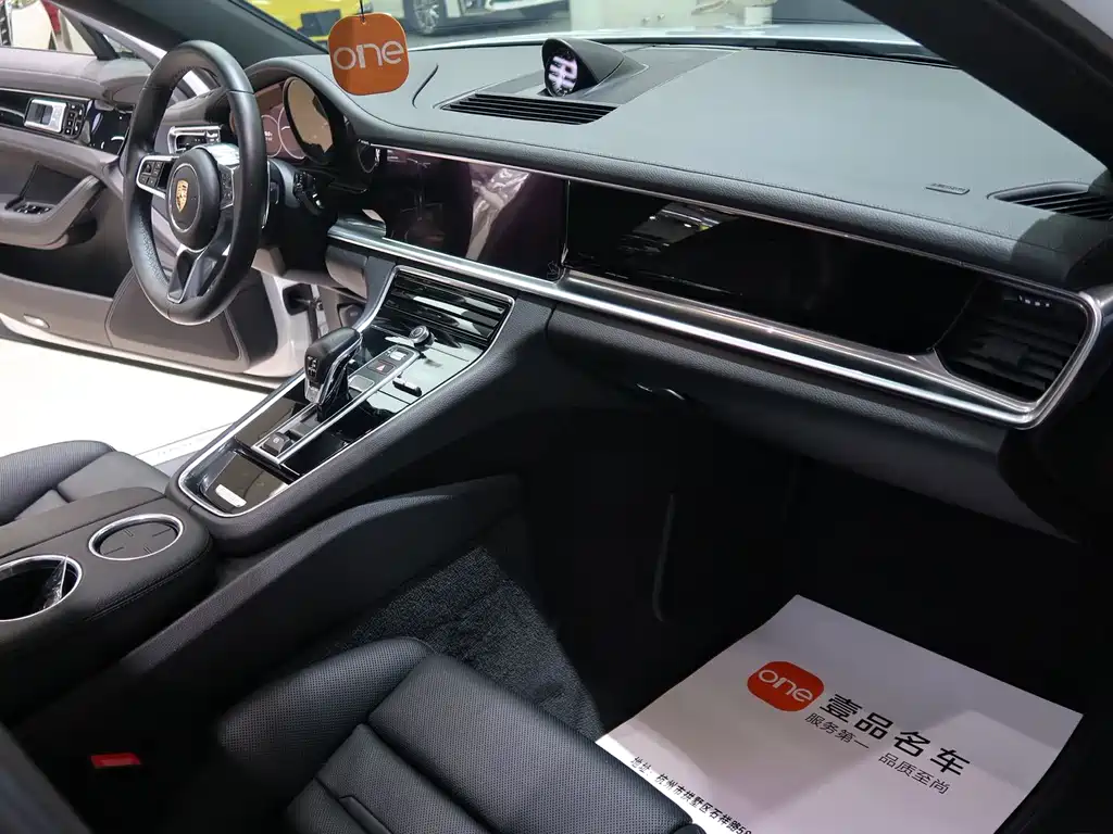 Porsche Panamera 2019 — фото 13