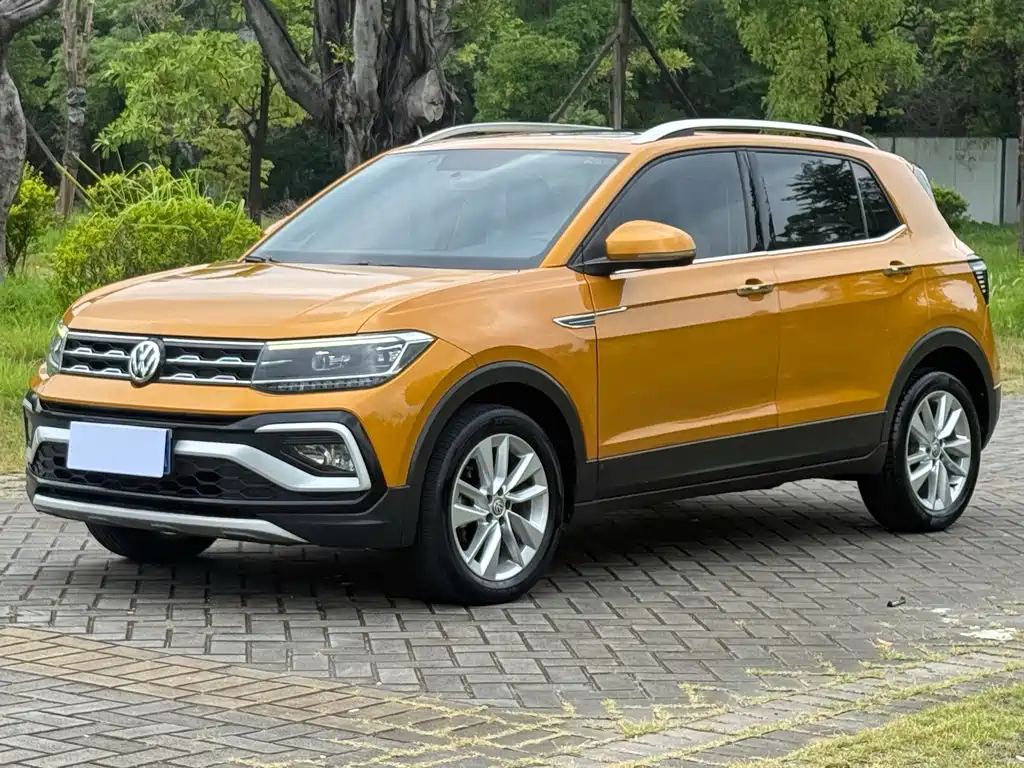 Volkswagen T-Cross 2021 — фото 1