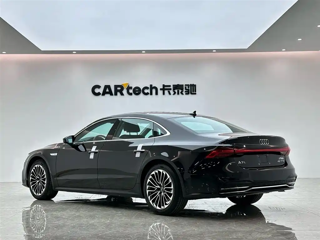 Audi A7L 2024 — фото 3