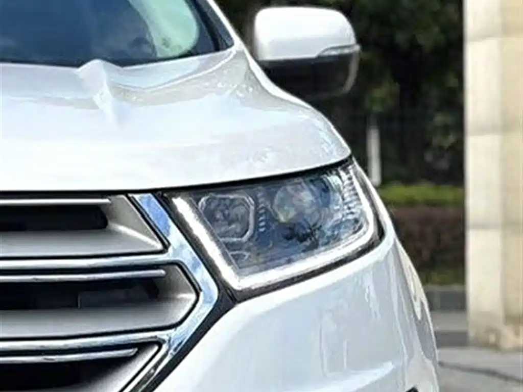 Ford Edge 2017 — фото 3