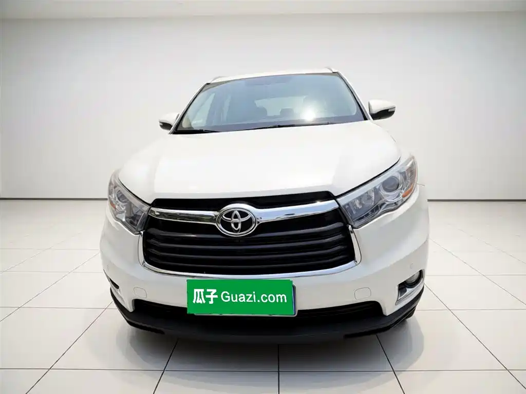 Toyota Highlander 2017 — фото 2