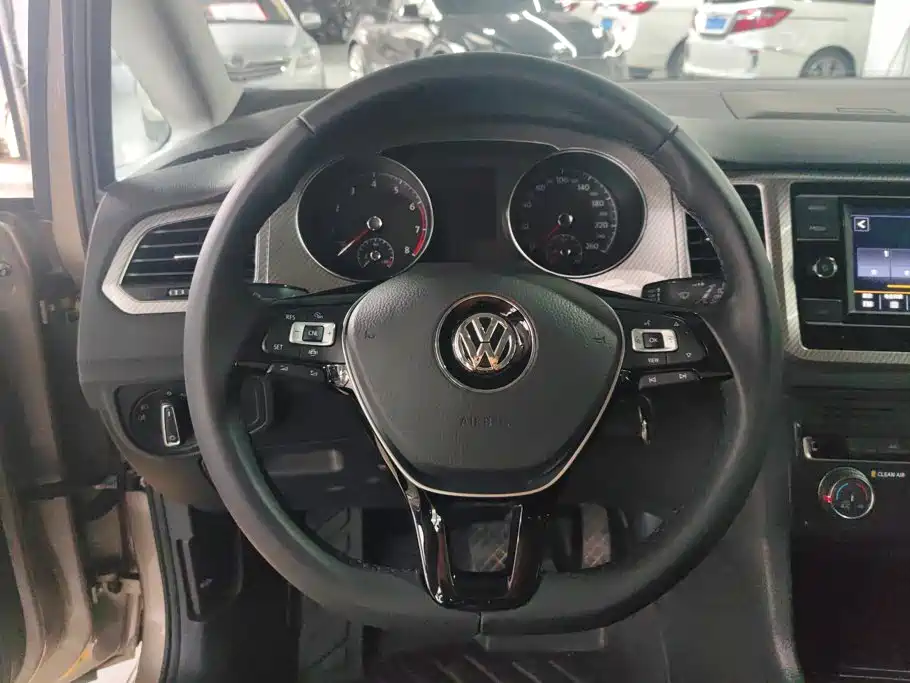 Volkswagen Golf Jialu 2019 — фото 15