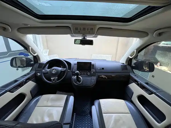 Volkswagen Metroway 2016