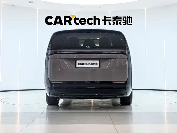 Li Auto MEGA 2025