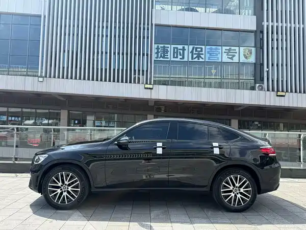 Mercedes-Benz GLC Coupe 2024