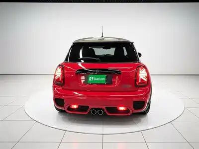 MINI MINI 2021