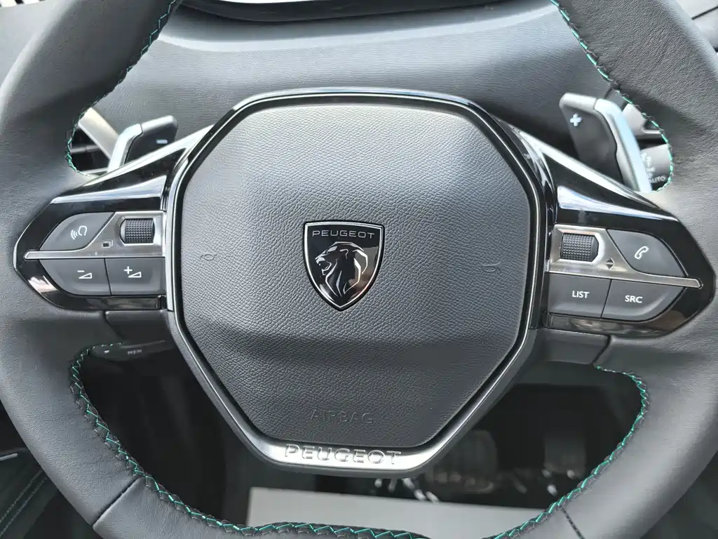 Peugeot 5008 2026 — фото 11