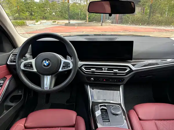 BMW 3 Series 2023