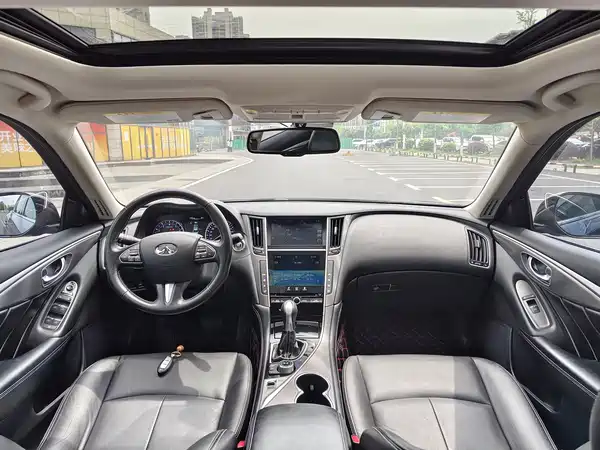 Infiniti Q50L 2016
