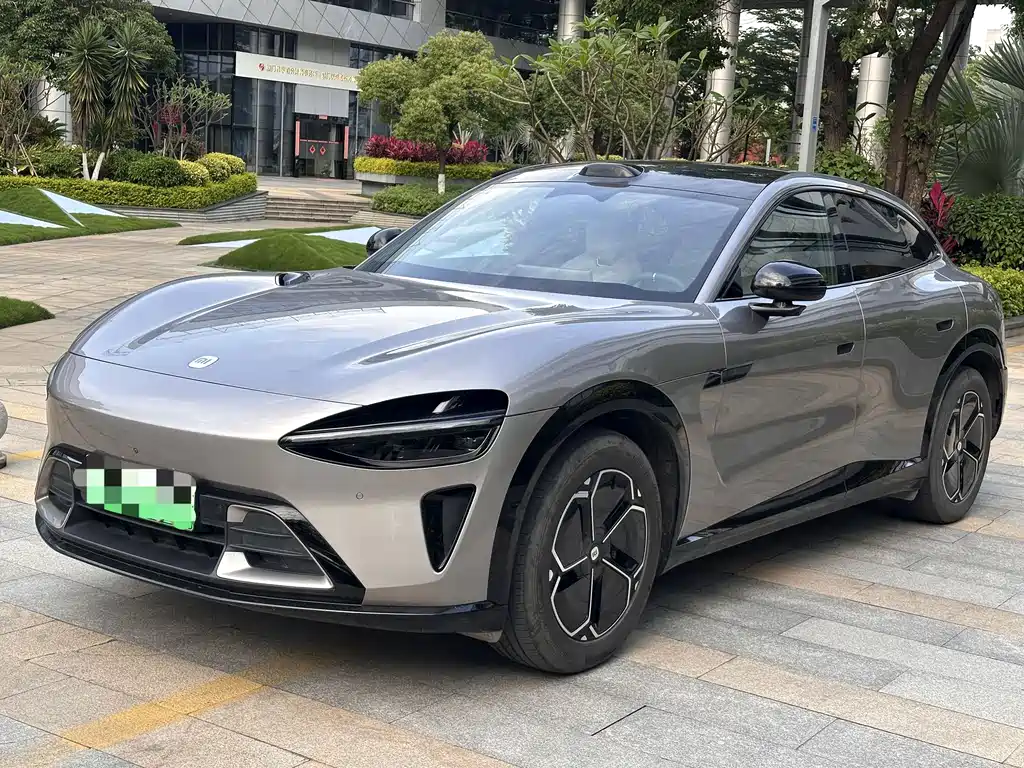 Xiaomi YU7 2026 — фото 1