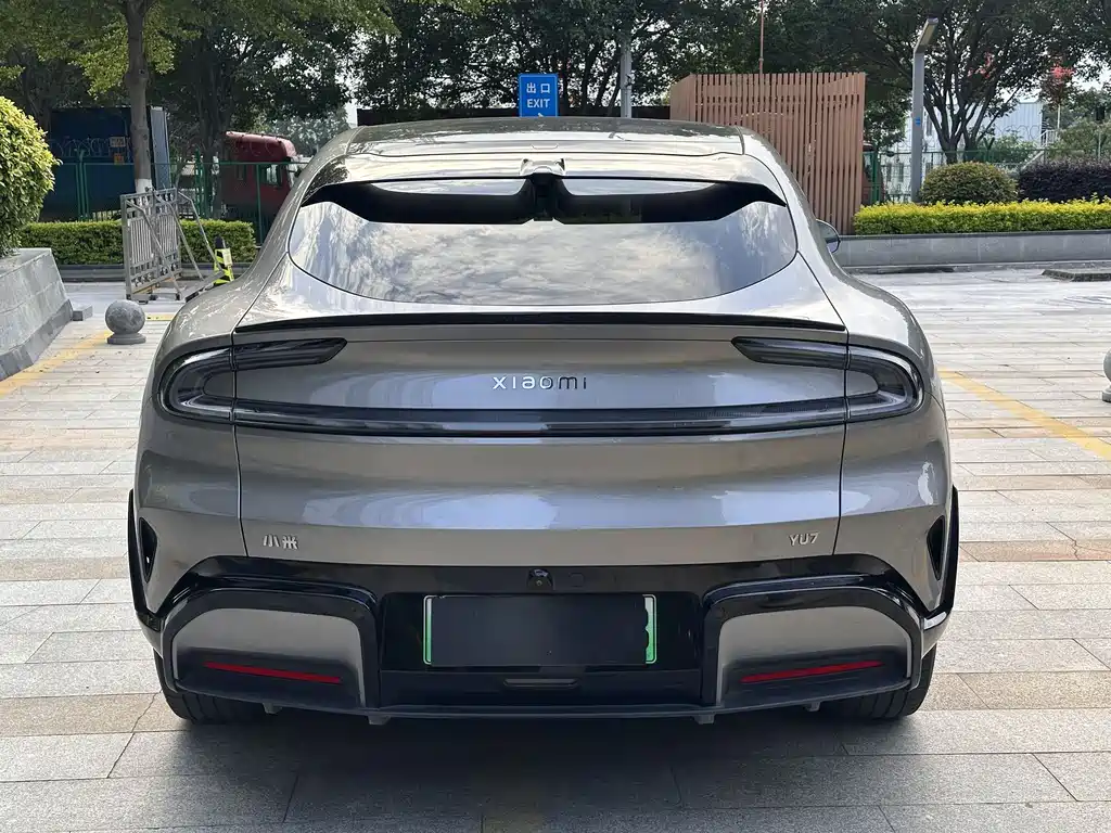 Xiaomi YU7 2026 — фото 8