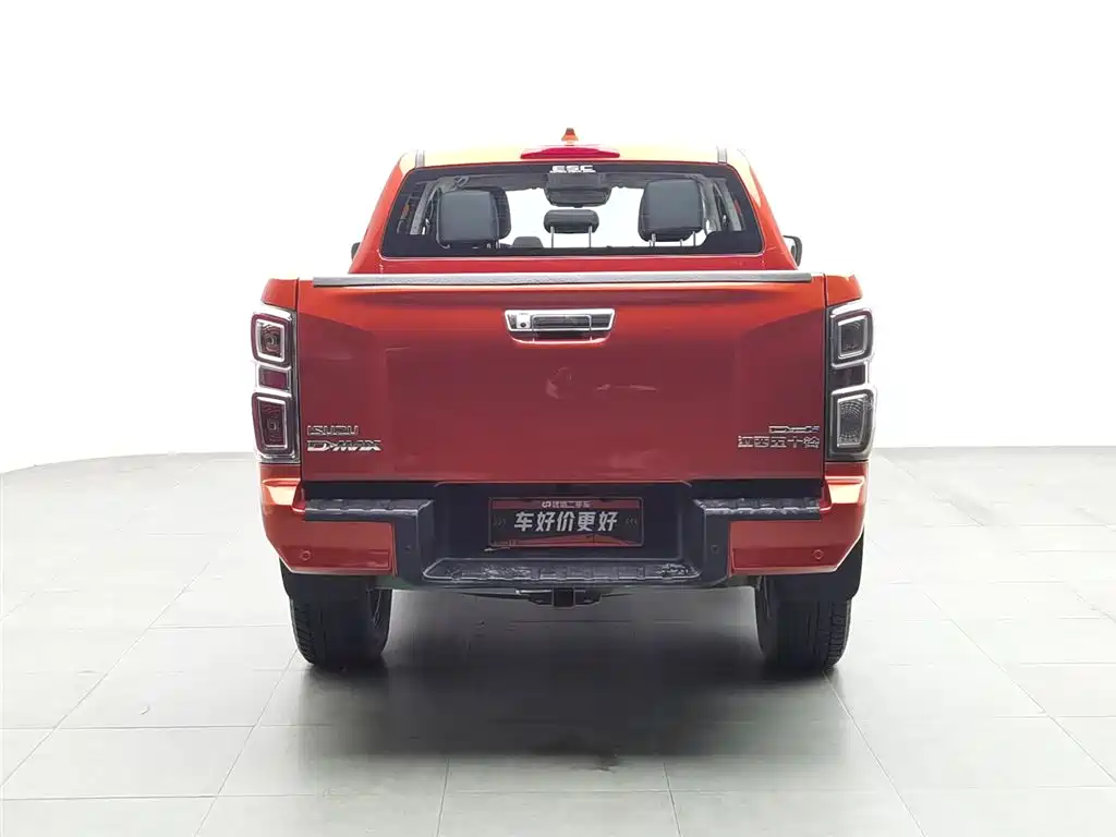 Isuzu D-MAX 2023 — фото 4