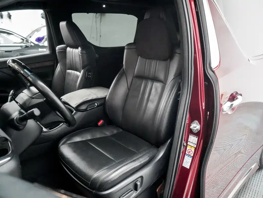Toyota Alphard 2019 — фото 13