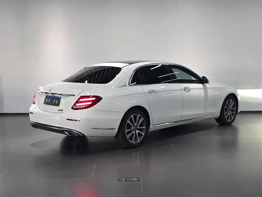Mercedes-Benz E-Class 2018