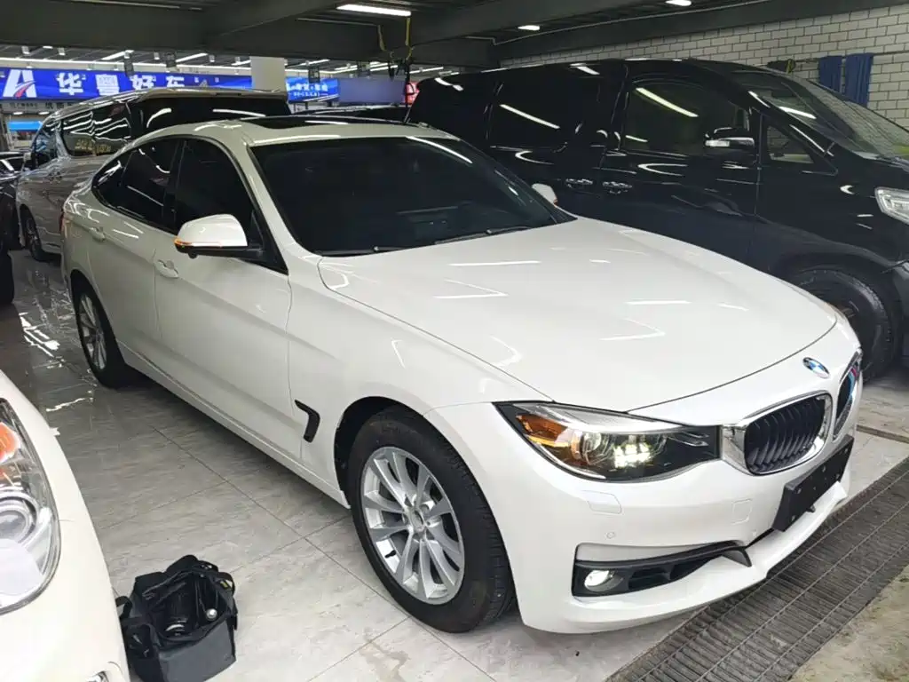BMW 3 Series GT 2017 — фото 4