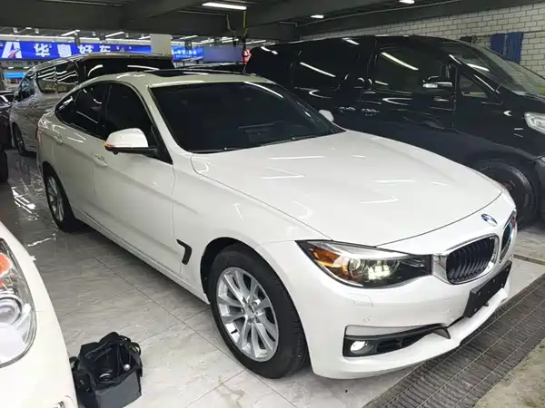 BMW 3 Series GT 2017