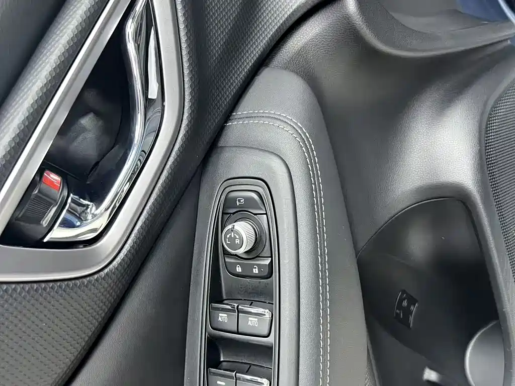 Subaru Forester 2021 — фото 13