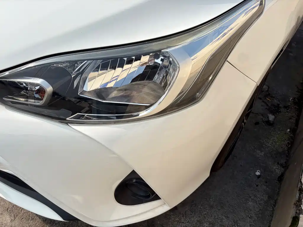 Toyota Yaris L 2019
