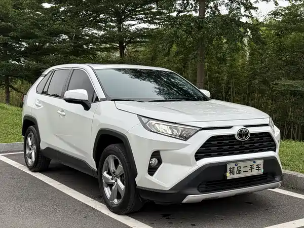 Toyota RAV4 2022