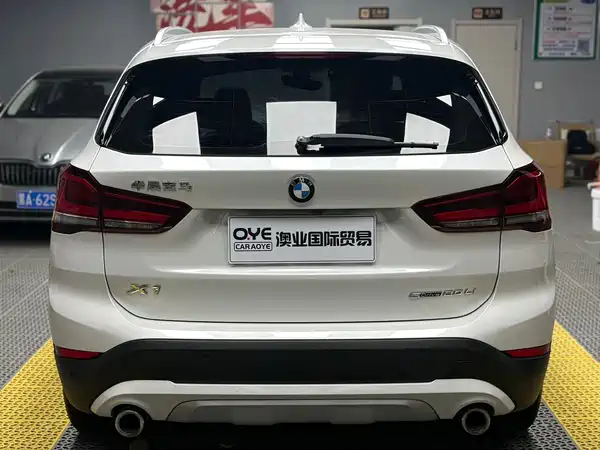 BMW X1 2022