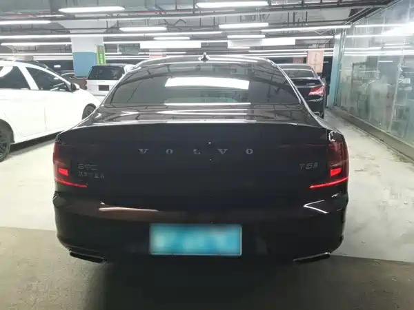 Volvo S90 2020