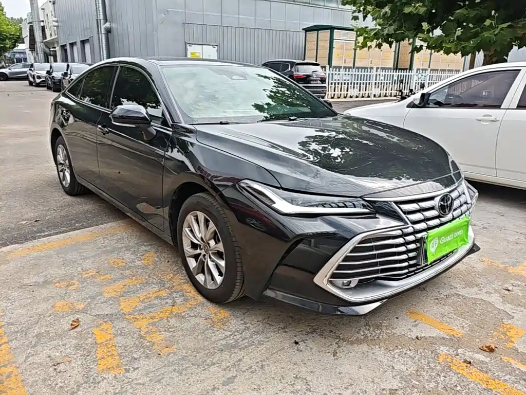 Toyota Avalon 2025