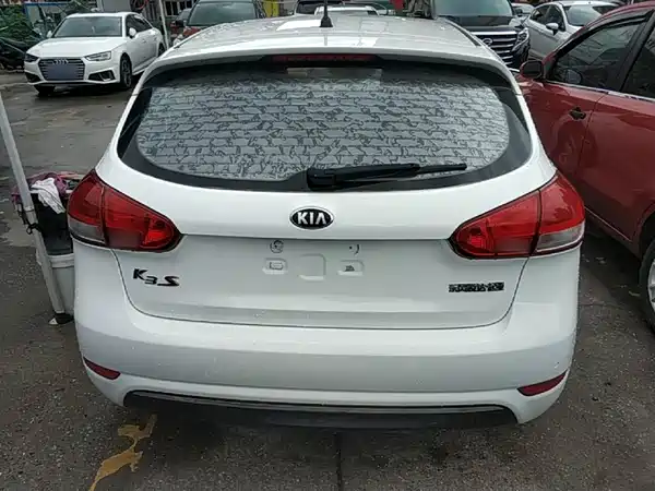 Kia K3S 2015
