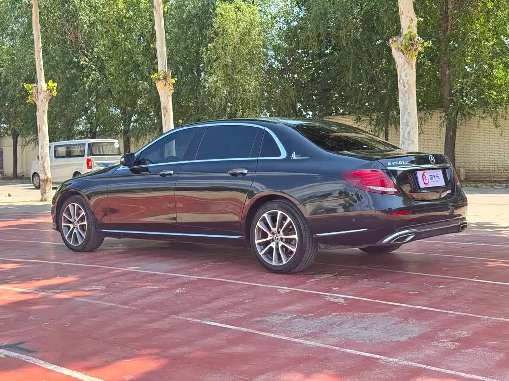 Mercedes-Benz E-Class 2020