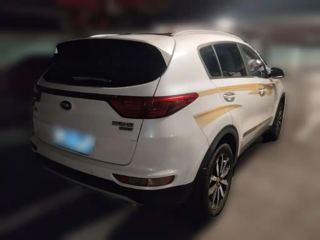 Kia KX5 2016 — фото 12
