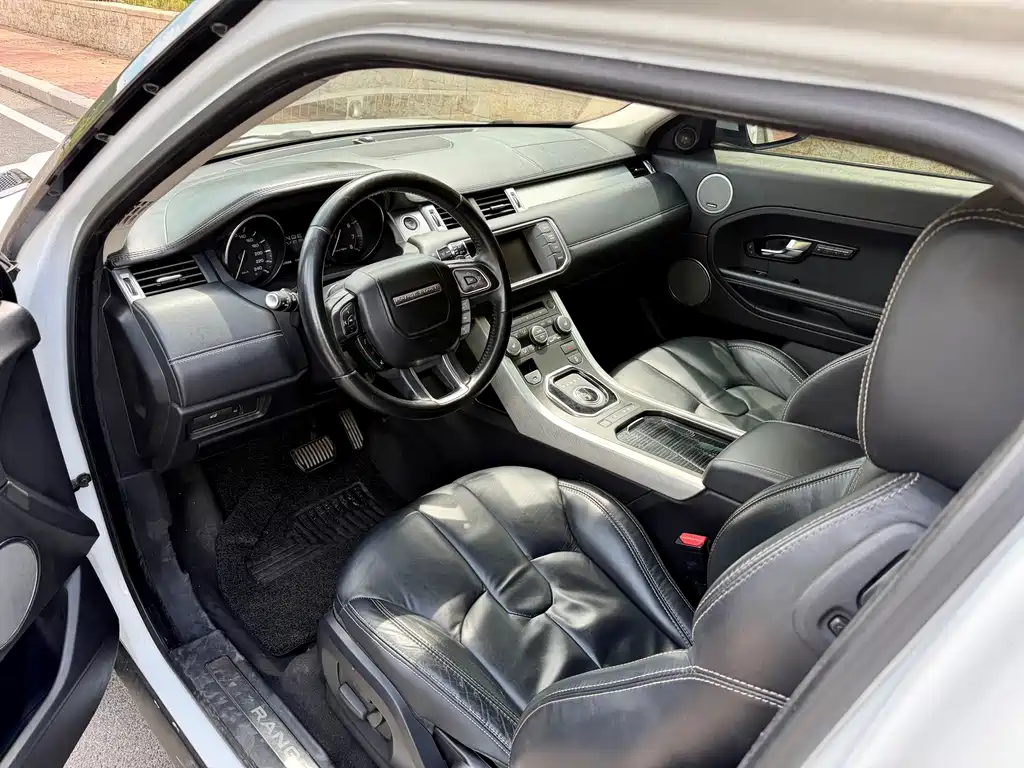 Land Rover Evoque 2013 — фото 10