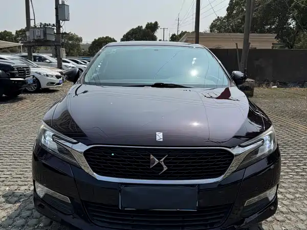 DS 5LS 2016