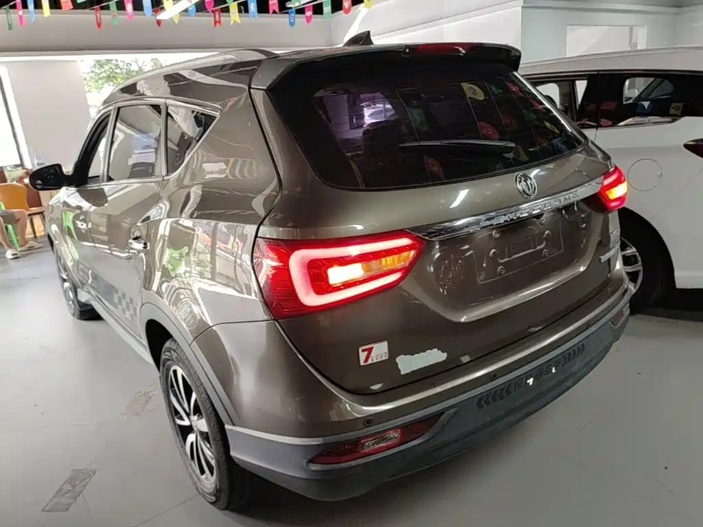 Fengguang 580 2016