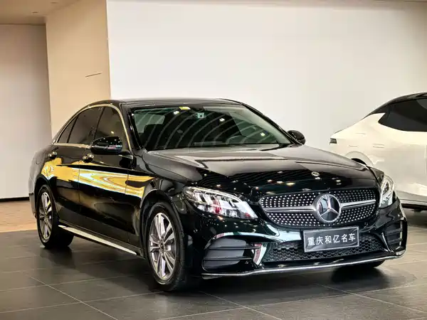 Mercedes-Benz C-Class 2021