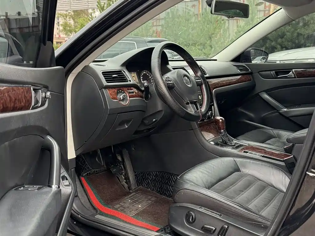 Volkswagen Passat 2013
