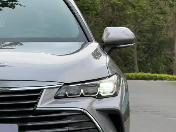 Toyota Avalon 2019