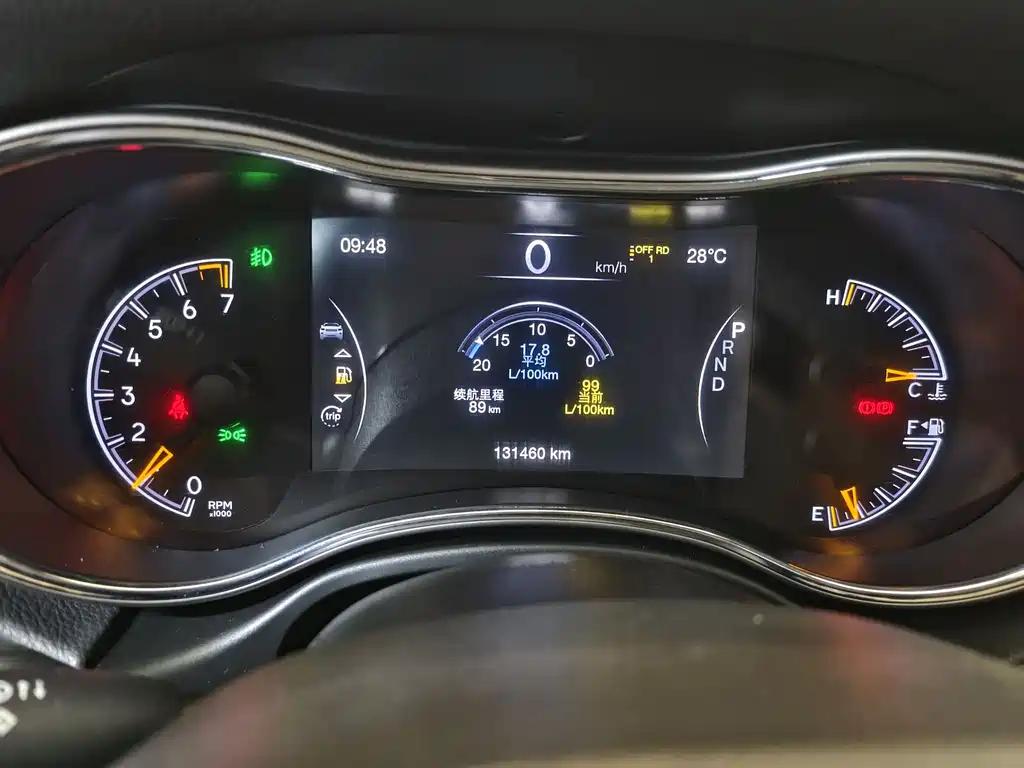 Jeep Grand Cherokee 2020 — фото 9