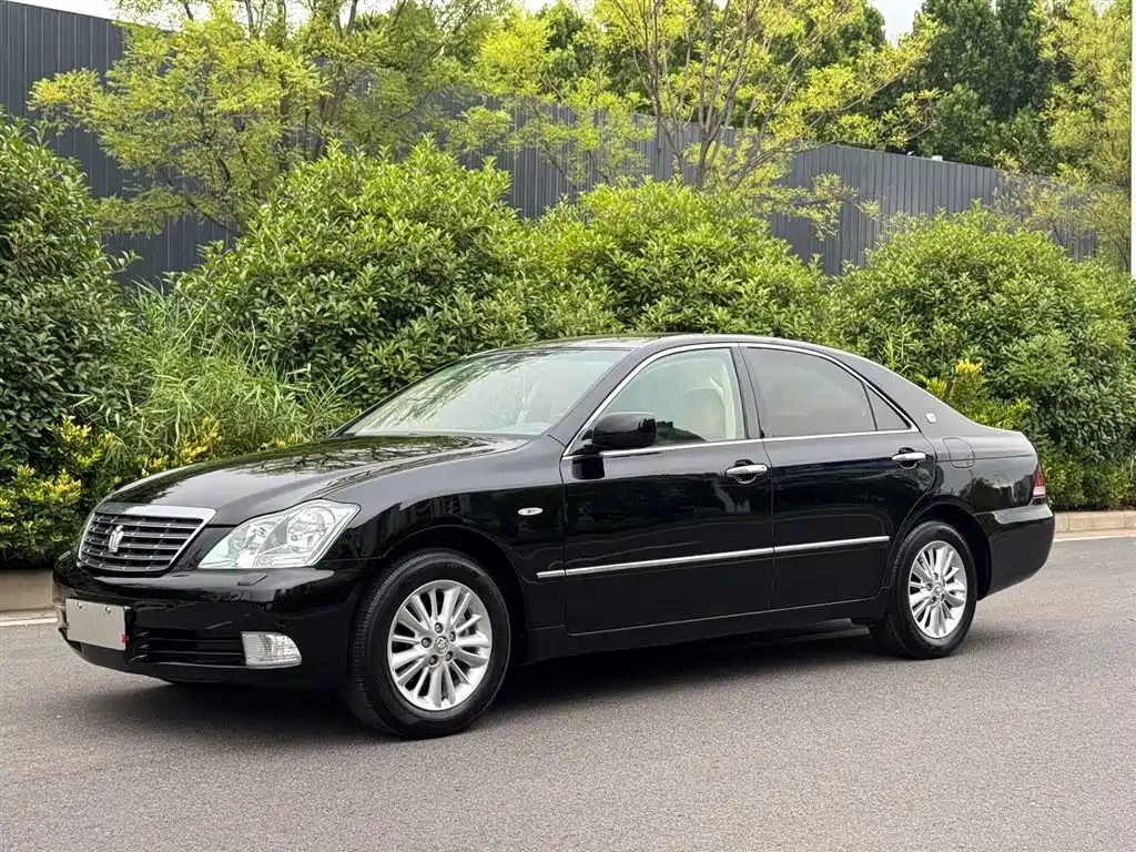 Toyota Crown 2006