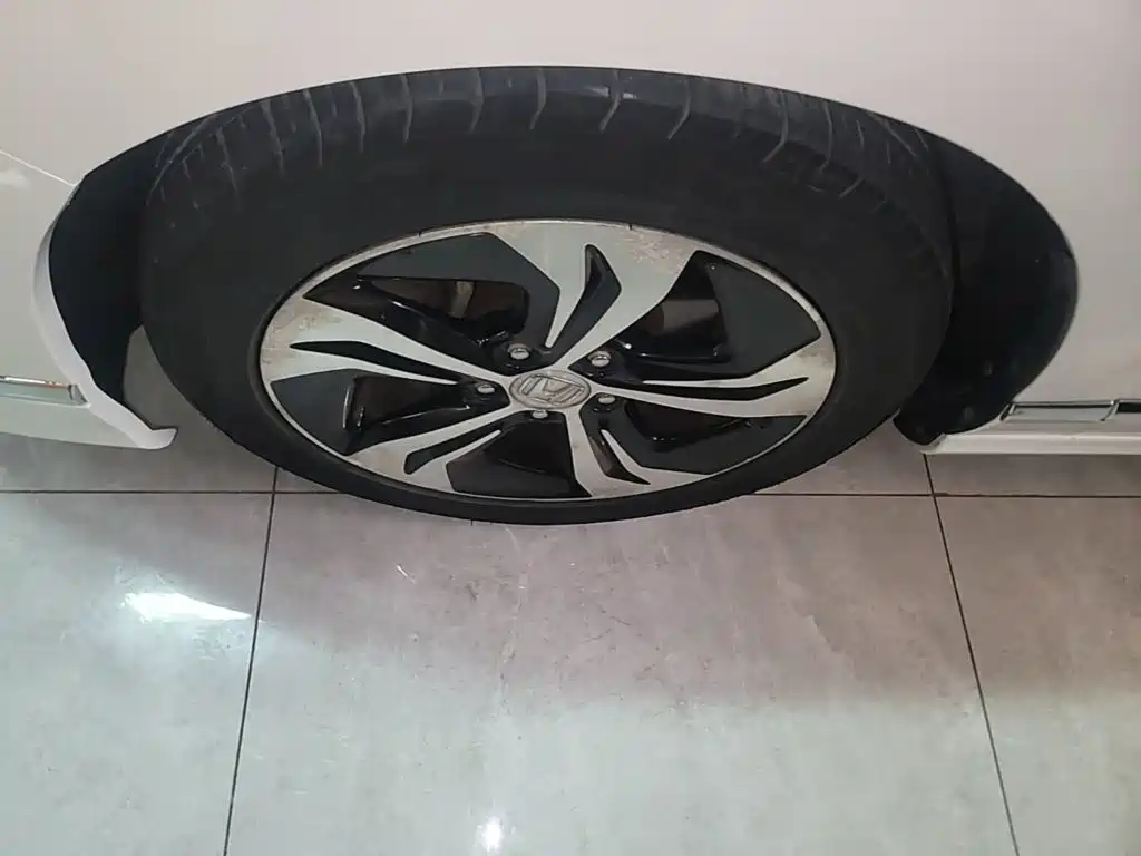 Honda Spirior 2015 — фото 23