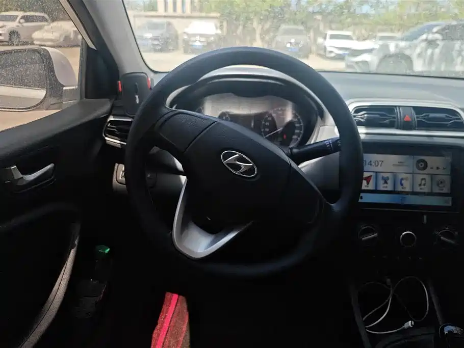 Hyundai Verna 2020 — фото 15