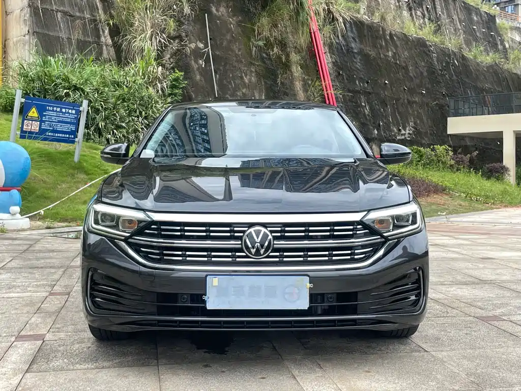 Volkswagen Sagitar 2023