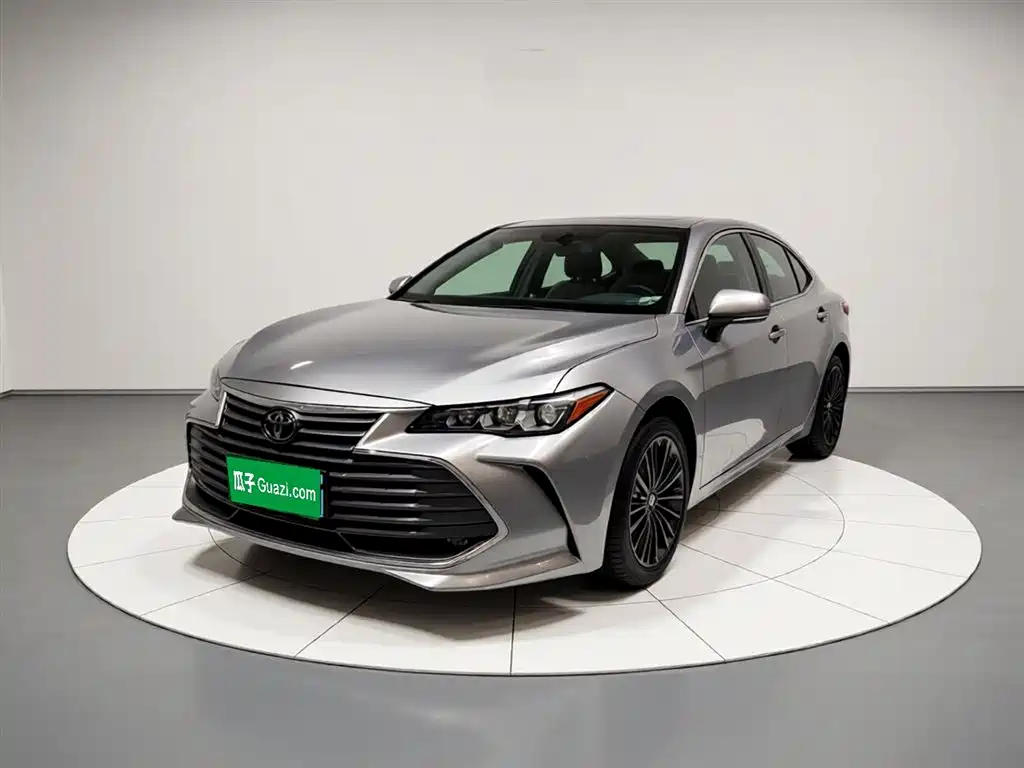 Toyota Avalon 2019 — фото 1