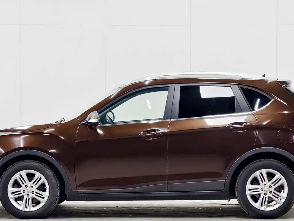GAC Motor Trumpchi GS5 2014 — фото 7