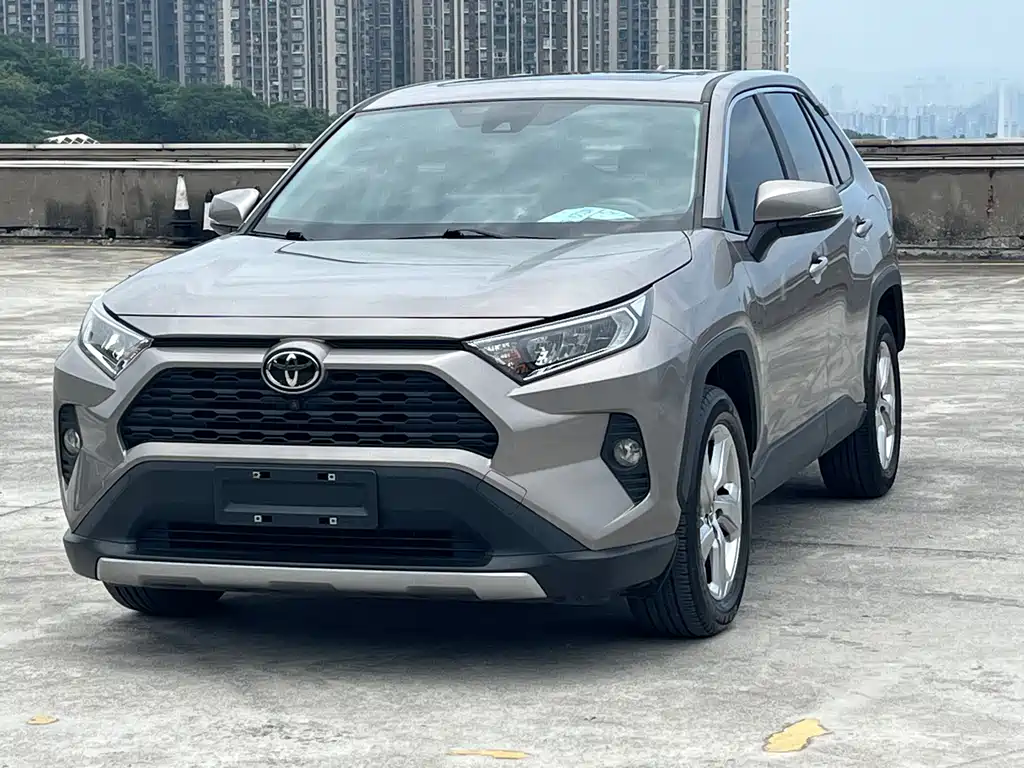 Toyota RAV4 2021