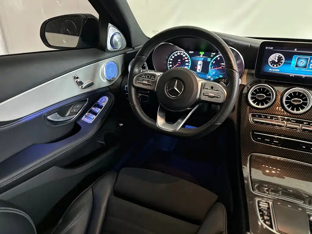 Mercedes-Benz C-Class 2020 — фото 13