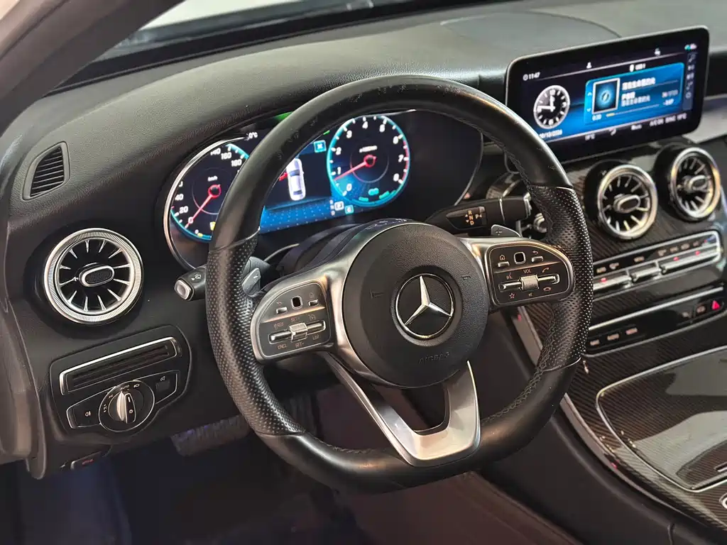 Mercedes-Benz C-Class 2020 — фото 6